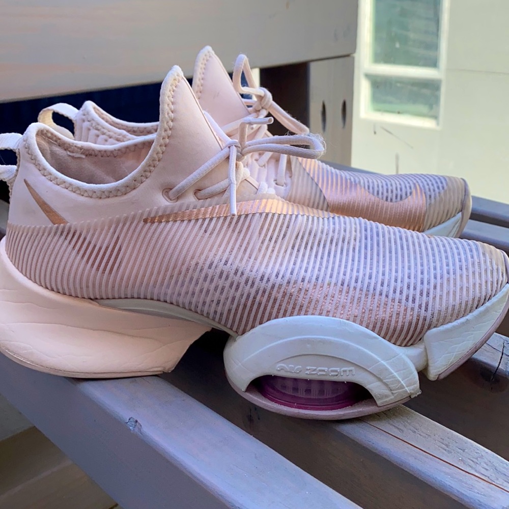 NIKE AIR ZOOM SIZE 9